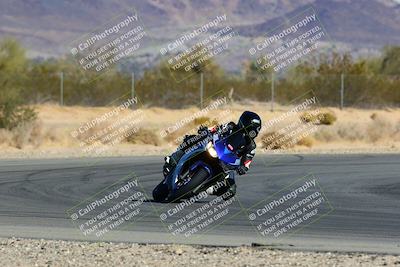 media/Jan-09-2022-SoCal Trackdays (Sun) [[2b1fec8404]]/Turn 6 (1035am)/